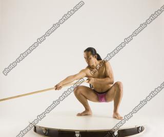 2020 01 ELMER DIFFERENT SITTING POSES WITH SPEAR (2)